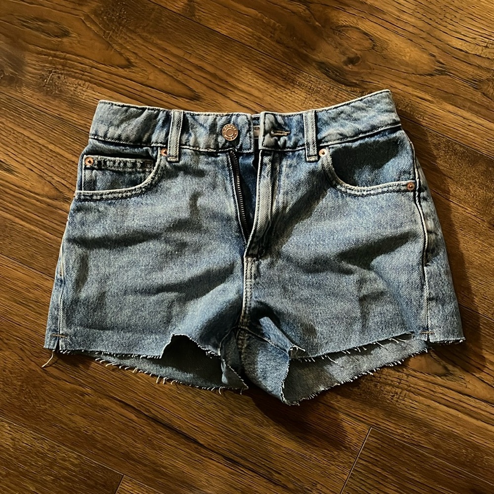 Garage shorts